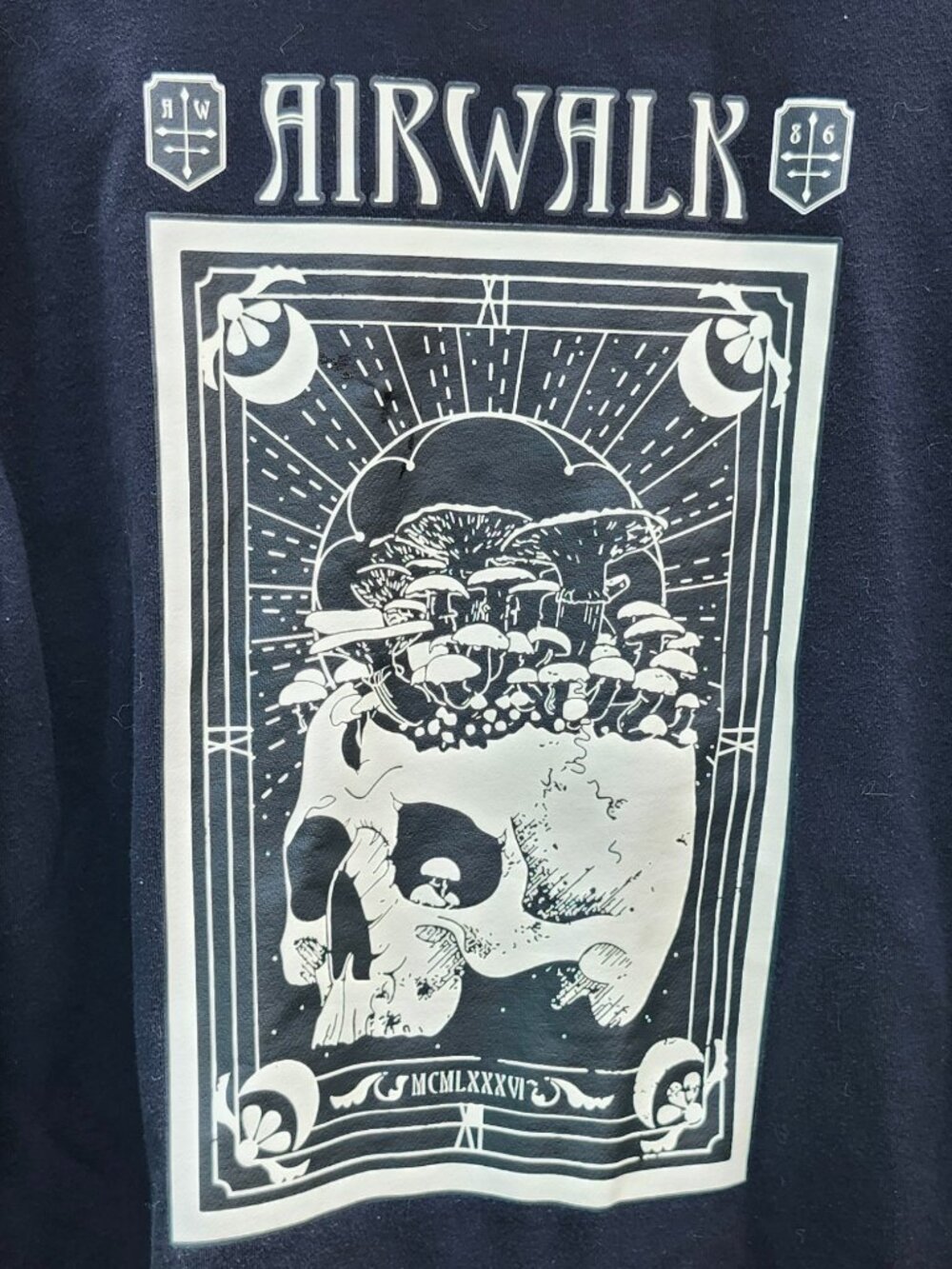 Airwalk Men's Mushroom Tarot Card Zip Up Hoodie Sweatshirt Size XL
